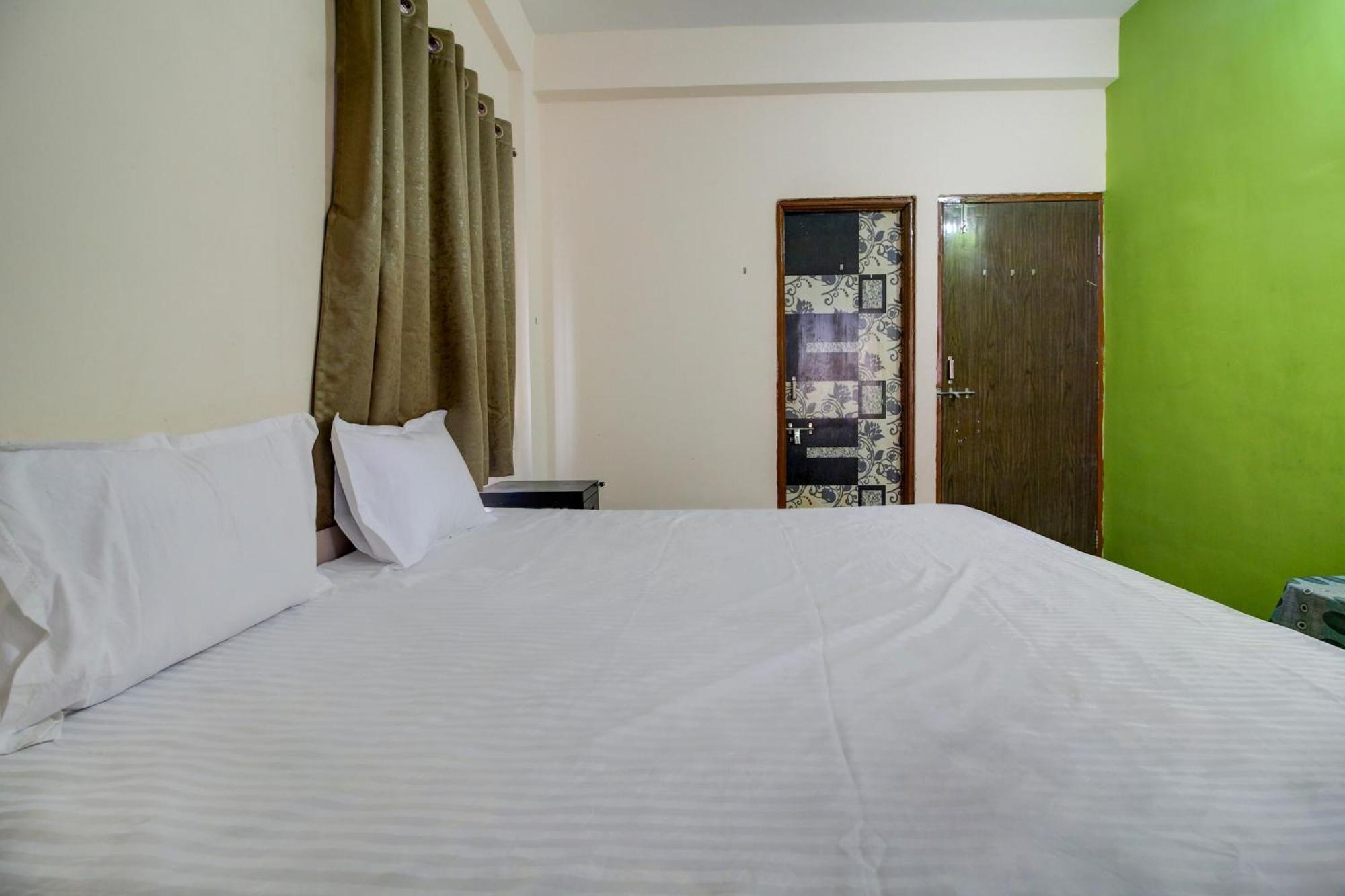 Koradi Hotel O Elite Inn מראה חיצוני תמונה