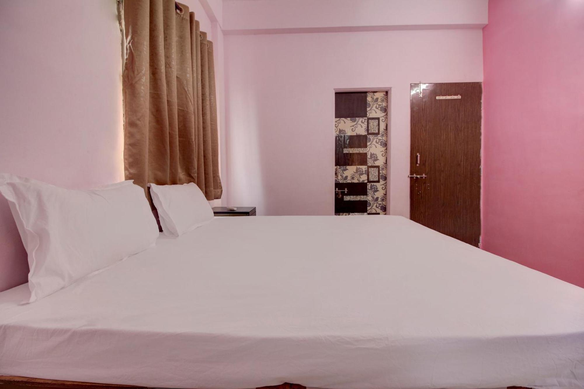 Koradi Hotel O Elite Inn מראה חיצוני תמונה